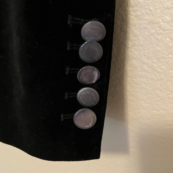 Gorgeous Karen Millen velvet blazer - Picture 3 of 4